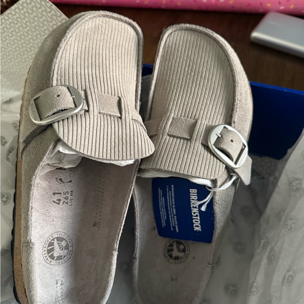 Birkenstock Tan and Gray Flats
